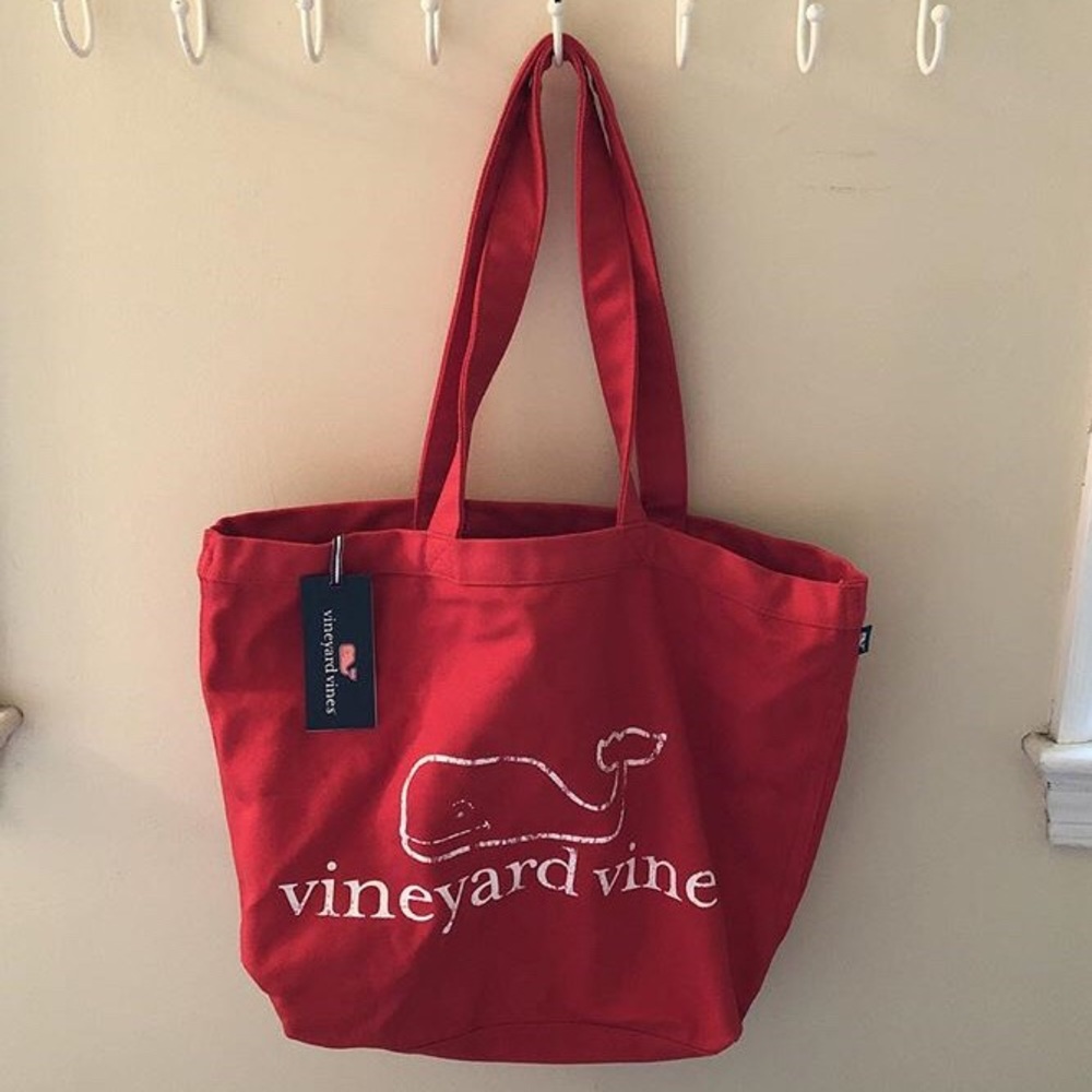 Vineyard Vines tote bag